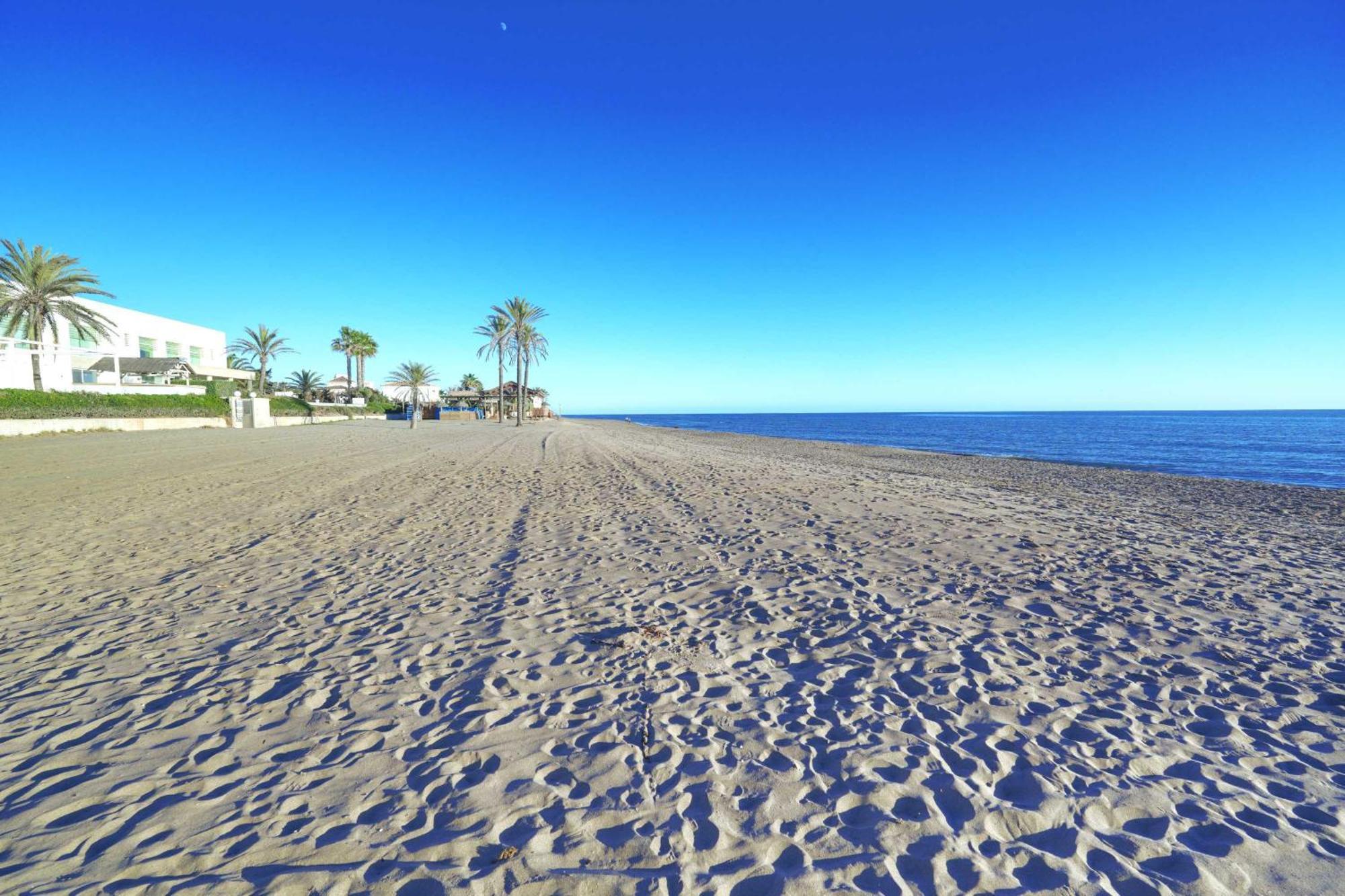 1104 First Line Beach Apartment Golden Beach Pool Marbella Exterior foto