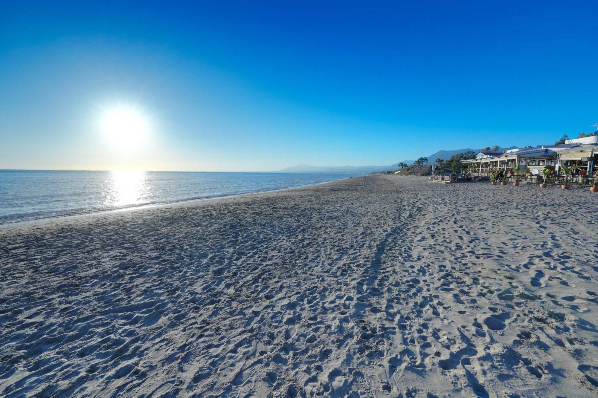 1104 First Line Beach Apartment Golden Beach Pool Marbella Exterior foto