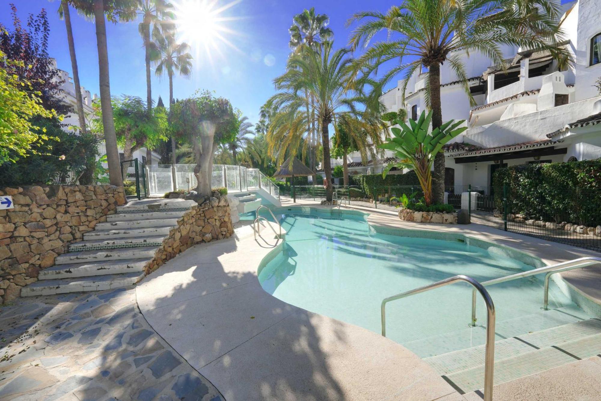 1104 First Line Beach Apartment Golden Beach Pool Marbella Exterior foto