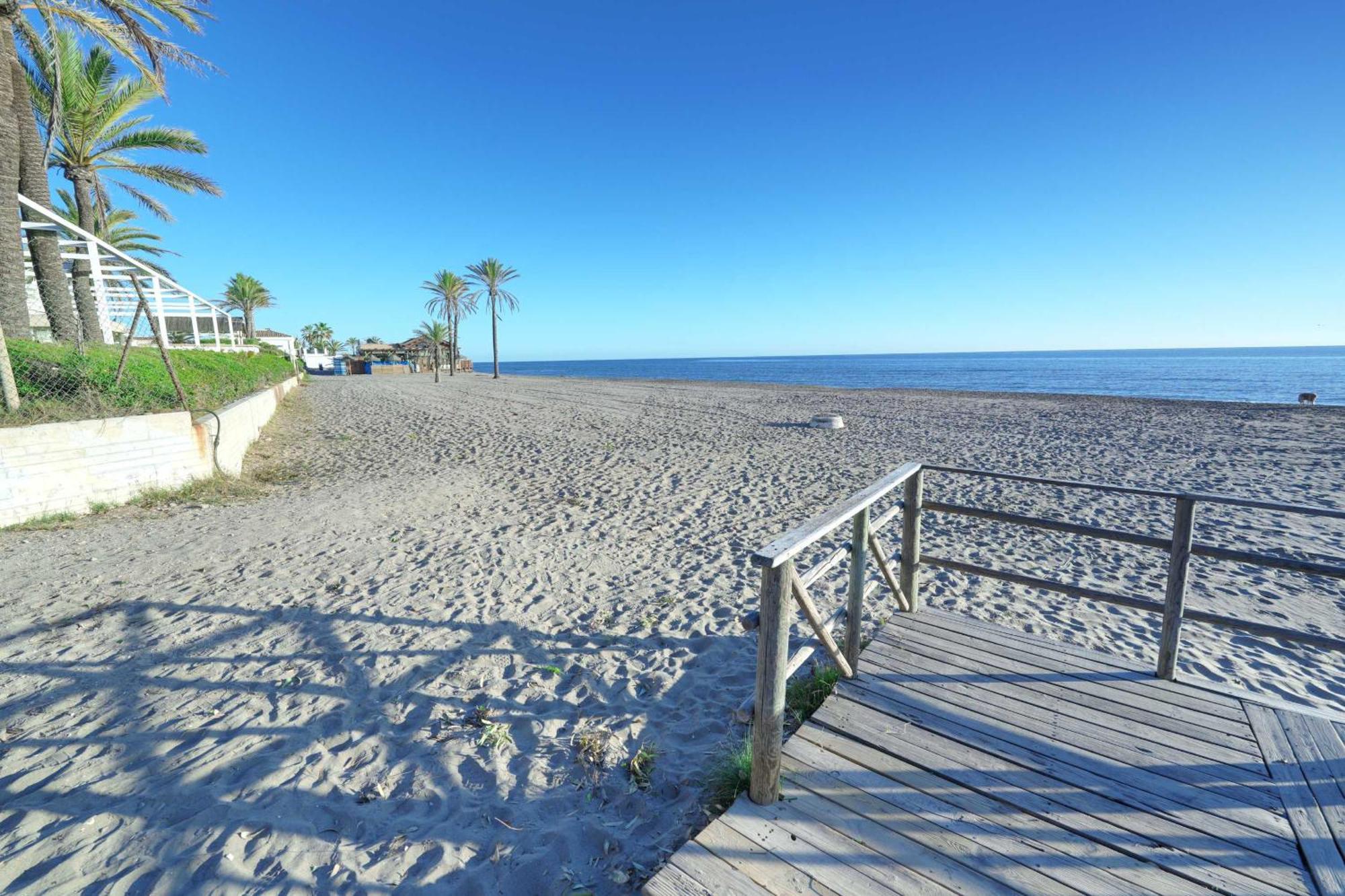 1104 First Line Beach Apartment Golden Beach Pool Marbella Exterior foto